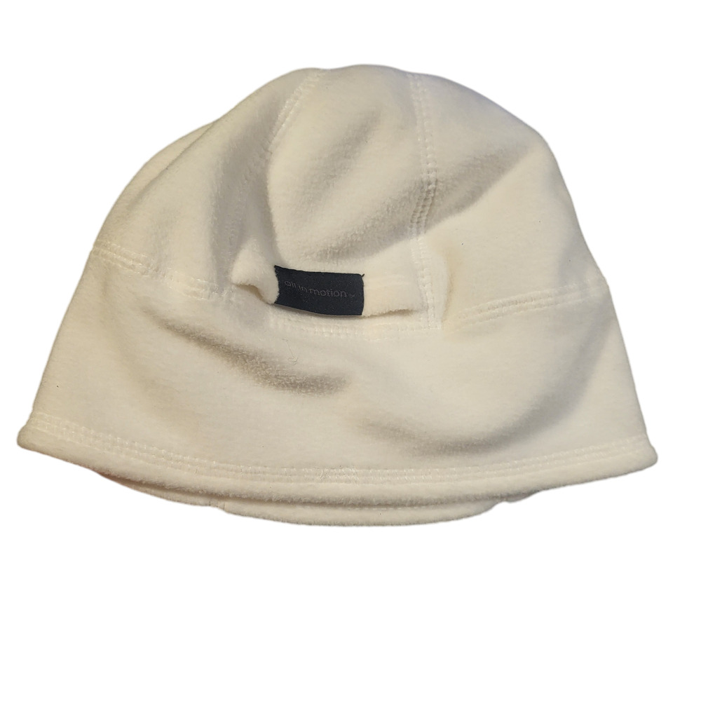 NWT all in motion white winter hat with built in ponytail opening, one size